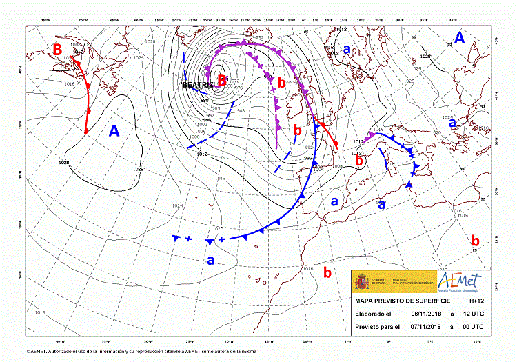 Análisis de superficie previsto el día 6 a las 12 UTC para las 00 UTC del día 7, con el frente frío principal entrando por Galicia