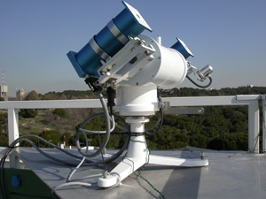 Radiómetros de cavidad absoluta tomando medidas en el Centro Radiométrico Nacional