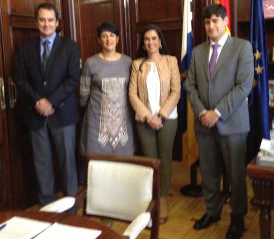 Con la Delegada del Gobierno en Canarias