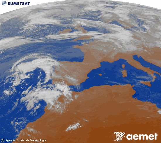 Imagen de la zona de Europa y Norte de frica del canal infrarrojo del satlite Meteosat operacional en 0N 0W, procesada para darle color. mardi, 28 octobre  2025 09:00