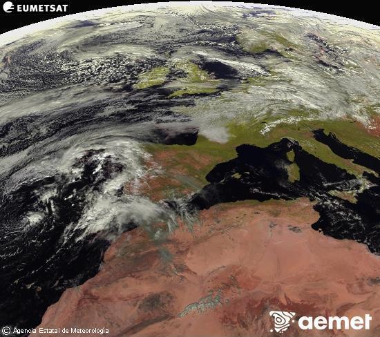 Aquesta imatge es genera utilitzant informaci dels canals visibles del satllit METEOSAT, que pertany a la segona generaci de satllits Meteosat (MSG). Per aquest motiu, noms hi ha informaci en la zona illuminada pel sol. A ms, els canals han sigut normalitzats perqu la lluentor no depenga de la posici del sol. dimarts, 28 d?octubre  2025 13:00
