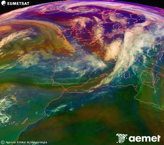 Composici RGB en la qual es barregen diversos canals del satllit Meteosat operacional en 0N 0W, que ens dna una idea de les caracterstiques de les masses d'aire i de la nuvolositat. diumenge, 2 de novembre  2025 12:00