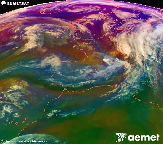Composici RGB en la qual es barregen diversos canals del satllit Meteosat operacional en 0N 0W, que ens dna una idea de les caracterstiques de les masses d'aire i de la nuvolositat. diumenge, 2 de novembre  2025 18:00