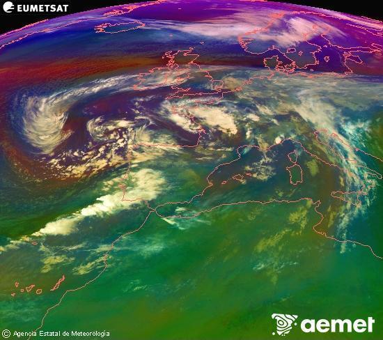 Composici RGB en la qual es barregen diversos canals del satllit Meteosat operacional en 0N 0W, que ens dna una idea de les caracterstiques de les masses d'aire i de la nuvolositat. dissabte, 15 de novembre  2025 08:00
