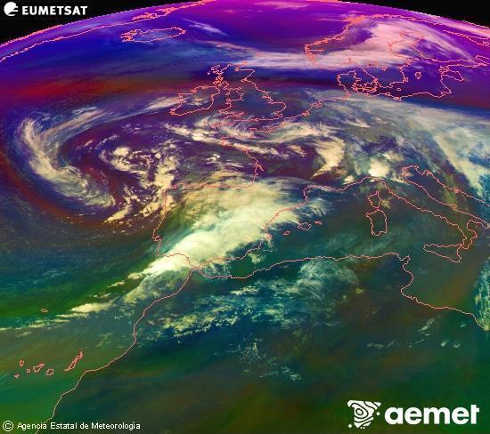 Composici RGB en la qual es barregen diversos canals del satllit Meteosat operacional en 0N 0W, que ens dna una idea de les caracterstiques de les masses d'aire i de la nuvolositat. dissabte, 15 de novembre  2025 15:00