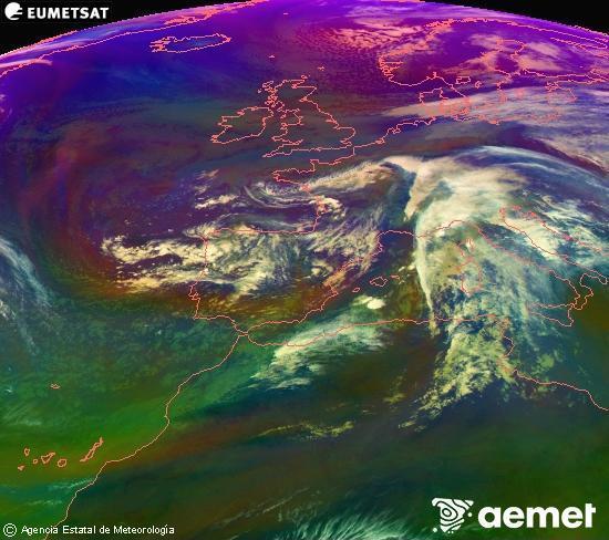 Composici RGB en la qual es barregen diversos canals del satllit Meteosat operacional en 0N 0W, que ens dna una idea de les caracterstiques de les masses d'aire i de la nuvolositat. diumenge, 16 de novembre  2025 15:00