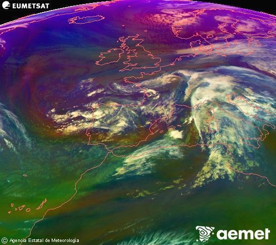 Composici RGB en la qual es barregen diversos canals del satllit Meteosat operacional en 0N 0W, que ens dna una idea de les caracterstiques de les masses d'aire i de la nuvolositat. diumenge, 16 de novembre  2025 16:00
