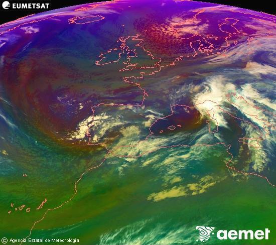 Composici RGB en la qual es barregen diversos canals del satllit Meteosat operacional en 0N 0W, que ens dna una idea de les caracterstiques de les masses d'aire i de la nuvolositat. diumenge, 16 de novembre  2025 23:00