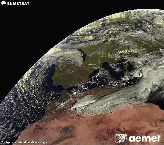 Esta imaxe xrase utilizando informacin das canles visibles do satlite METEOSAT pertencente  segunda xeracin de satlites  Meteosat (MSX). Por ese motivo, s hai informacin na zona iluminada polo sol. Ademais, as canles foron normalizadas para que o brillo non dependa da posicin do sol. martes, 18 novembro  2025 09:00