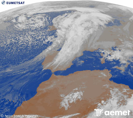 Imagen de la zona de Europa y Norte de frica del canal infrarrojo del satlite Meteosat operacional en 0N 0W, procesada para darle color. lunes, 01 diciembre 2025 a las 20:00