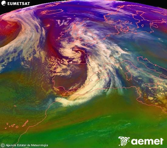 Composici� RGB en la qual es barregen diversos canals del sat�l�lit Meteosat operacional en 0�N 0�W, que ens d�na una idea de les caracter�stiques de les masses d'aire i de la nuvolositat.&nbsp;dilluns, 22 de desembre  2025 01:00
