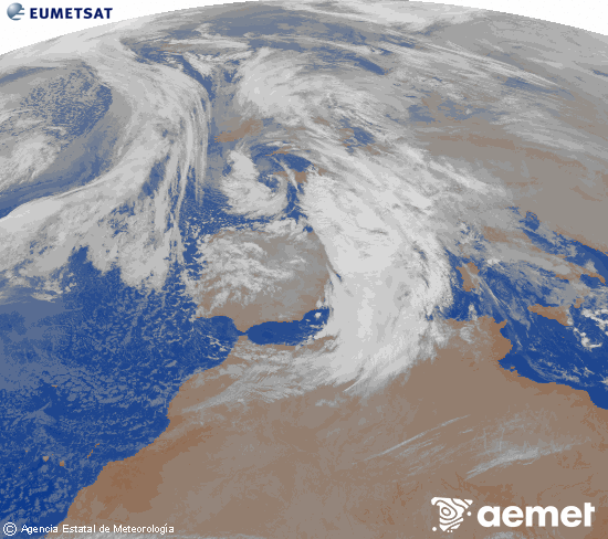 Imagen de la zona de Europa y Norte de �frica del canal infrarrojo del sat�lite Meteosat operacional en 0�N 0�W, procesada para darle color.&nbsp;dilluns, 22 de desembre  2025 08:00