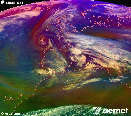 Composici� RGB en la qual es barregen diversos canals del sat�l�lit Meteosat operacional en 0�N 0�W, que ens d�na una idea de les caracter�stiques de les masses d'aire i de la nuvolositat.&nbsp;dimarts, 23 de desembre  2025 13:00