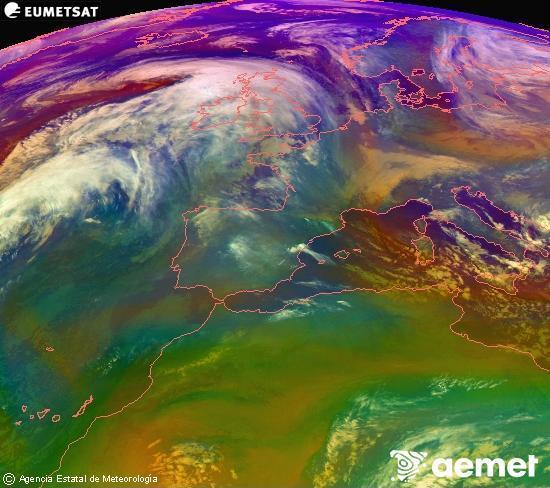Composici�n RGB na que se mesturan varias canles do sat�lite Meteosat operacional en 0� N 0� W, que nos d� unha idea das caracter�sticas das masas de aire e da nebulosidade.&nbsp;domingo, 11 xaneiro  2026 00:00