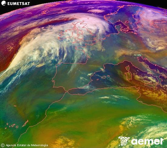 Composici�n RGB na que se mesturan varias canles do sat�lite Meteosat operacional en 0� N 0� W, que nos d� unha idea das caracter�sticas das masas de aire e da nebulosidade.&nbsp;domingo, 11 xaneiro  2026 07:00