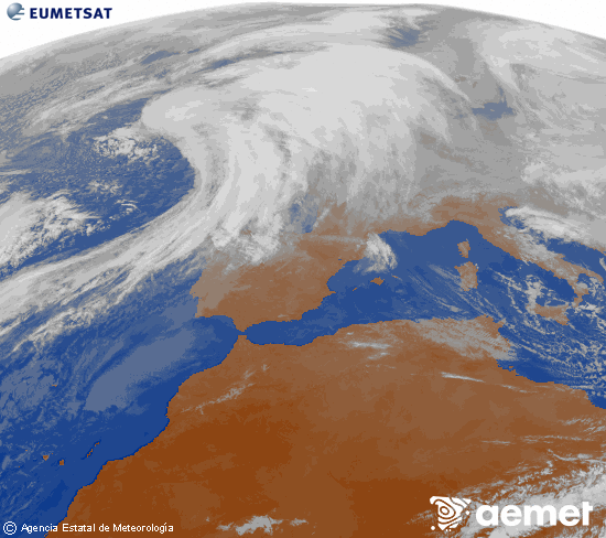 Imatge de la zona d'Europa i Nord d'�frica del canal infraroig del sat�l�lit Meteosat operacional en 0�N 0�W, processada per a donar-li color.&nbsp;diumenge, 11 de gener  2026 15:00