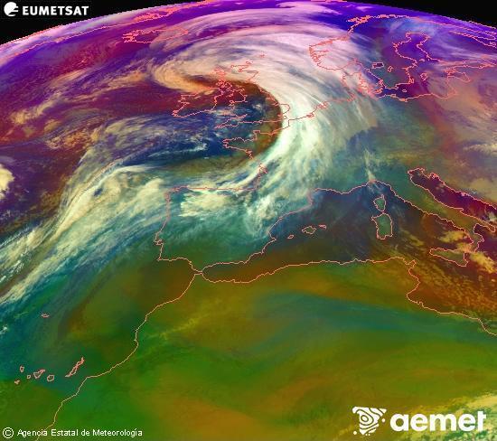 Composici�n RGB en la que se mezclan varios canales del sat�lite Meteosat operacional en 0�N 0�W, que nos da una idea de las caracter�sticas de las masas de aire y de la nubosidad.&nbsp;domingo, 11 enero 2026 a las 23:00
