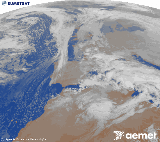 Imagen de la zona de Europa y Norte de �frica del canal infrarrojo del sat�lite Meteosat operacional en 0�N 0�W, procesada para darle color.&nbsp;lunes, 19 enero 2026 a las 04:00