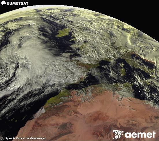Esta imaxe x�rase utilizando informaci�n das canles visibles do sat�lite METEOSAT pertencente � segunda xeraci�n de sat�lites  Meteosat (MSX). Por ese motivo, s� hai informaci�n na zona iluminada polo sol. Ademais, as canles foron normalizadas para que o brillo non dependa da posici�n do sol.&nbsp;domingo, 1 febreiro  2026 16:00