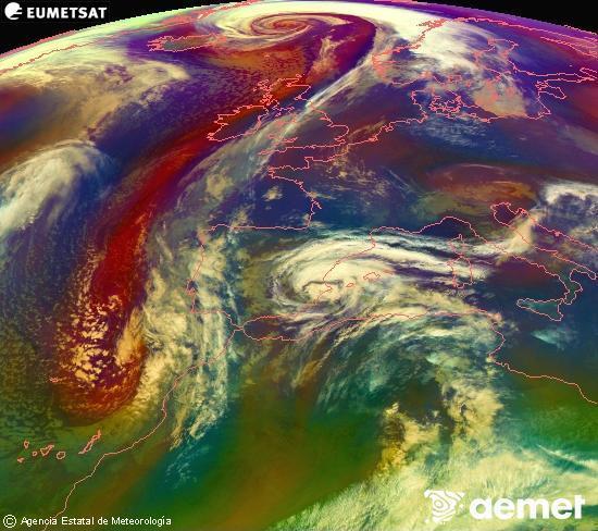 Composition RGB dans laquelle se m�langent diff�rents canaux du satellite Meteosat operational in 0�N 0�W, l'informaci�n des caract�ristiques sur les masses d'air et les nuages.&nbsp;lundi, 2 mars  2026 23:00
