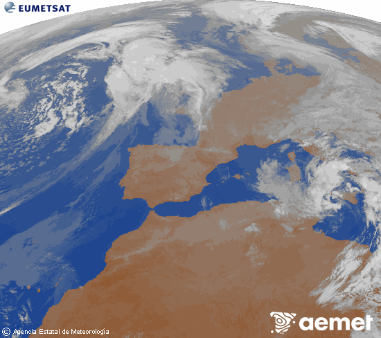 Imagen de la zona de Europa y Norte de �frica del canal infrarrojo del sat�lite Meteosat operacional en 0�N 0�W, procesada para darle color.&nbsp;mi�rcoles, 15 abril 2026 a las 01:00