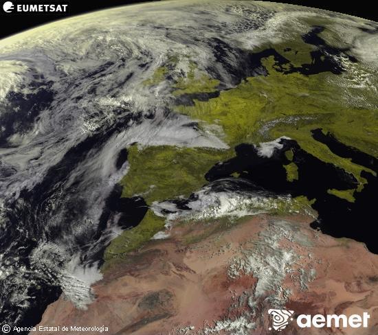 Aquesta imatge es genera utilitzant informaci� dels canals visibles del sat�l�lit METEOSAT, que pertany a la segona generaci� de sat�l�lits Meteosat (MSG). Per aquest motiu, nom�s hi ha informaci� en la zona il�luminada pel sol. A m�s, els canals han sigut normalitzats perqu� la lluentor no depenga de la posici� del sol.&nbsp;diumenge, 26 d?abril  2026 10:00