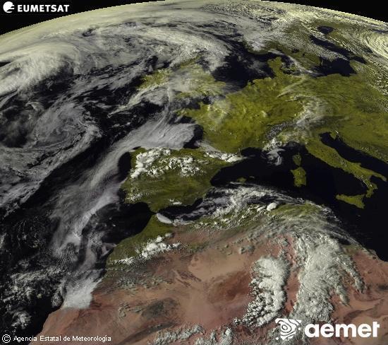 Aquesta imatge es genera utilitzant informaci� dels canals visibles del sat�l�lit METEOSAT, que pertany a la segona generaci� de sat�l�lits Meteosat (MSG). Per aquest motiu, nom�s hi ha informaci� en la zona il�luminada pel sol. A m�s, els canals han sigut normalitzats perqu� la lluentor no depenga de la posici� del sol.&nbsp;diumenge, 26 d?abril  2026 18:00