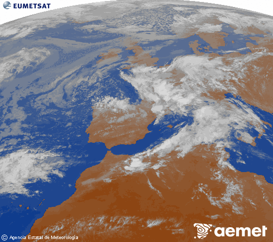 Imaxe da zona de Europa e Norte de �frica da canle infravermella do sat�lite Meteosat operacional en 0�N 0�W, procesada para darlle cor.&nbsp;luns, 4 maio  2026 21:00