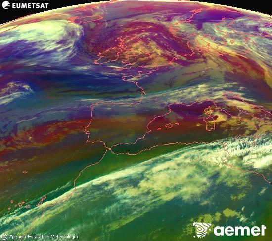 Composici�n RGB na que se mesturan varias canles do sat�lite Meteosat operacional en 0� N 0� W, que nos d� unha idea das caracter�sticas das masas de aire e da nebulosidade.&nbsp;m�rcores, 13 maio  2026 07:00