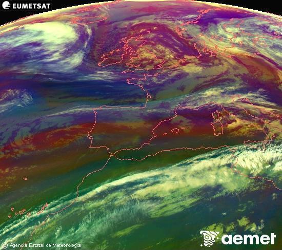 Composici�n RGB na que se mesturan varias canles do sat�lite Meteosat operacional en 0� N 0� W, que nos d� unha idea das caracter�sticas das masas de aire e da nebulosidade.&nbsp;m�rcores, 13 maio  2026 09:00