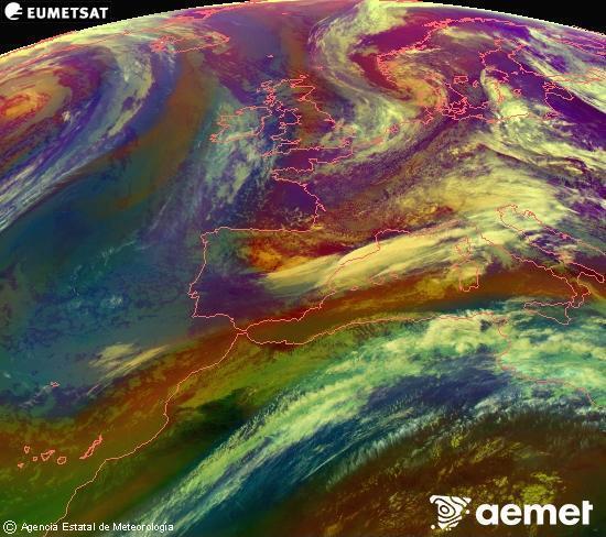 Composici� RGB en la qual es barregen diversos canals del sat�l�lit Meteosat operacional en 0�N 0�W, que ens d�na una idea de les caracter�stiques de les masses d'aire i de la nuvolositat.&nbsp;divendres, 15 de maig  2026 12:00