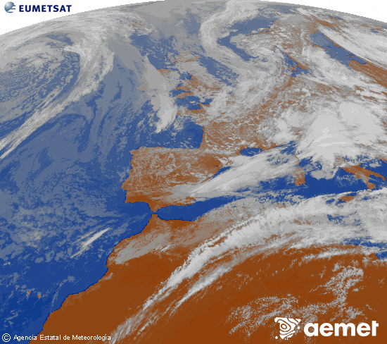 Imagen de la zona de Europa y Norte de �frica del canal infrarrojo del sat�lite Meteosat operacional en 0�N 0�W, procesada para darle color.&nbsp;Friday, 15 May  2026 17:00