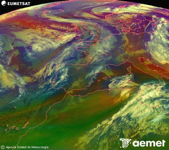Composition RGB dans laquelle se m�langent diff�rents canaux du satellite Meteosat operational in 0�N 0�W, l'informaci�n des caract�ristiques sur les masses d'air et les nuages.&nbsp;dimanche, 17 mai  2026 03:00