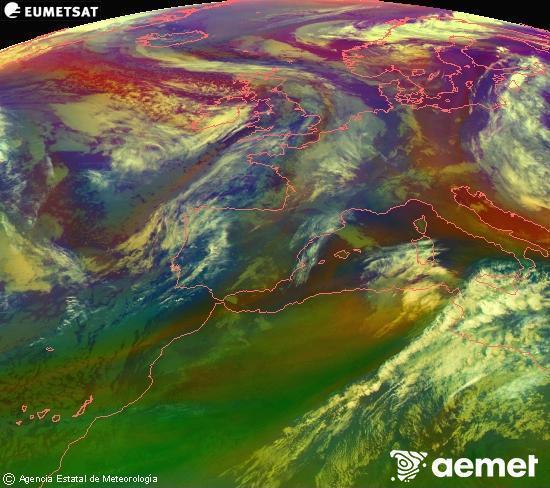 Composition RGB dans laquelle se m�langent diff�rents canaux du satellite Meteosat operational in 0�N 0�W, l'informaci�n des caract�ristiques sur les masses d'air et les nuages.&nbsp;dimanche, 17 mai  2026 04:00