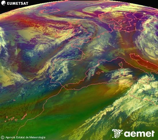 Composition RGB dans laquelle se m�langent diff�rents canaux du satellite Meteosat operational in 0�N 0�W, l'informaci�n des caract�ristiques sur les masses d'air et les nuages.&nbsp;dimanche, 17 mai  2026 05:00