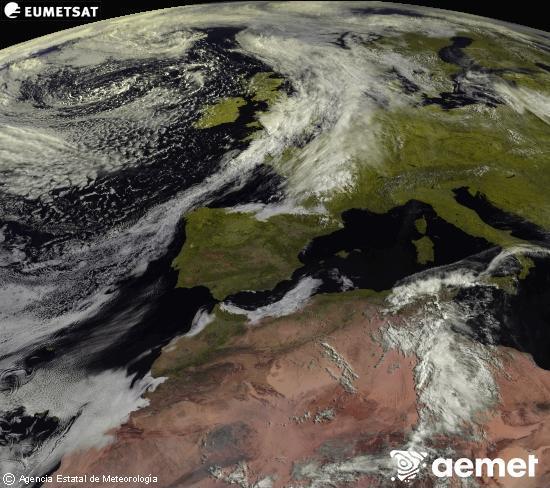 Esta imagen se genera utilizando informaci�n de los canales visibles del sat�lite METEOSAT perteneciente a la segunda generaci�n de sat�lites Meteosat (MSG). Por ese motivo, s�lo hay informaci�n en la zona iluminada por el sol. Adem�s, los canales han sido normalizados para que el brillo no dependa de la posici�n del sol.&nbsp;lunes, 08 junio 2026 a las 10:00
