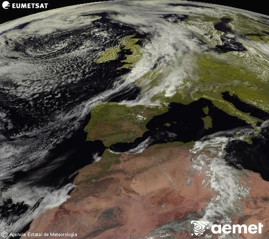 Esta imagen se genera utilizando informaci�n de los canales visibles del sat�lite METEOSAT perteneciente a la segunda generaci�n de sat�lites Meteosat (MSG). Por ese motivo, s�lo hay informaci�n en la zona iluminada por el sol. Adem�s, los canales han sido normalizados para que el brillo no dependa de la posici�n del sol.&nbsp;lunes, 08 junio 2026 a las 13:00