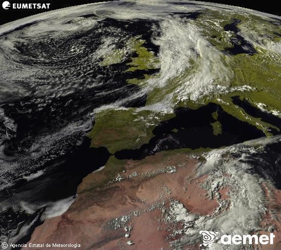 Esta imagen se genera utilizando informaci�n de los canales visibles del sat�lite METEOSAT perteneciente a la segunda generaci�n de sat�lites Meteosat (MSG). Por ese motivo, s�lo hay informaci�n en la zona iluminada por el sol. Adem�s, los canales han sido normalizados para que el brillo no dependa de la posici�n del sol.&nbsp;lunes, 08 junio 2026 a las 18:00