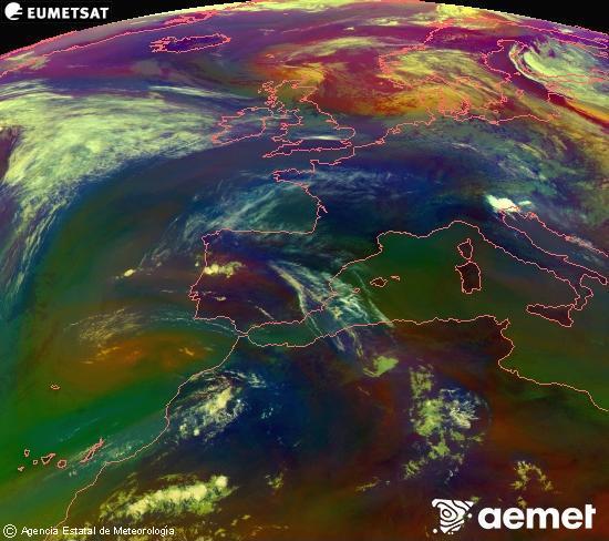 Composici�n RGB en la que se mezclan varios canales del sat�lite Meteosat operacional en 0�N 0�W, que nos da una idea de las caracter�sticas de las masas de aire y de la nubosidad.&nbsp;s�bado, 13 junio 2026 a las 11:00