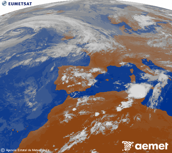 Imagen de la zona de Europa y Norte de �frica del canal infrarrojo del sat�lite Meteosat operacional en 0�N 0�W, procesada para darle color.&nbsp;astelehena, 2026ko ekainak 15, ordua: 21:00