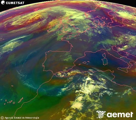 Composici� RGB en la qual es barregen diversos canals del sat�l�lit Meteosat operacional en 0�N 0�W, que ens d�na una idea de les caracter�stiques de les masses d'aire i de la nuvolositat.&nbsp;dimecres, 17 de juny  2026 04:00