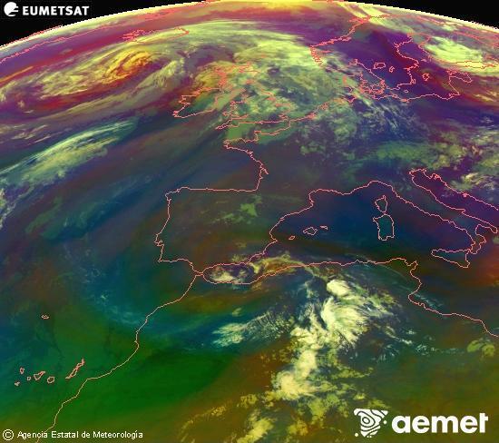 Composici� RGB en la qual es barregen diversos canals del sat�l�lit Meteosat operacional en 0�N 0�W, que ens d�na una idea de les caracter�stiques de les masses d'aire i de la nuvolositat.&nbsp;dimecres, 17 de juny  2026 06:00