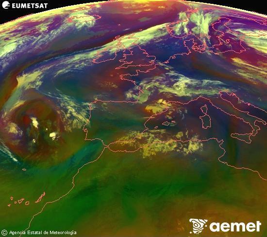 Composici�n RGB en la que se mezclan varios canales del sat�lite Meteosat operacional en 0�N 0�W, que nos da una idea de las caracter�sticas de las masas de aire y de la nubosidad.&nbsp;s�bado, 11 julio 2026 a las 04:00