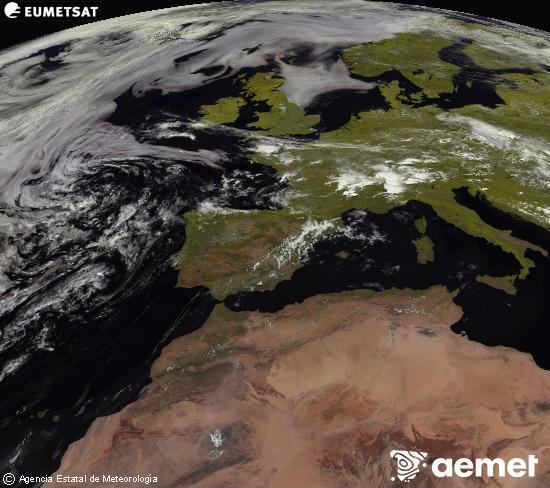 Esta imagen se genera utilizando informaci�n de los canales visibles del sat�lite METEOSAT perteneciente a la segunda generaci�n de sat�lites Meteosat (MSG). Por ese motivo, s�lo hay informaci�n en la zona iluminada por el sol. Adem�s, los canales han sido normalizados para que el brillo no dependa de la posici�n del sol.&nbsp;dimecres, 15 de juliol  2026 14:00