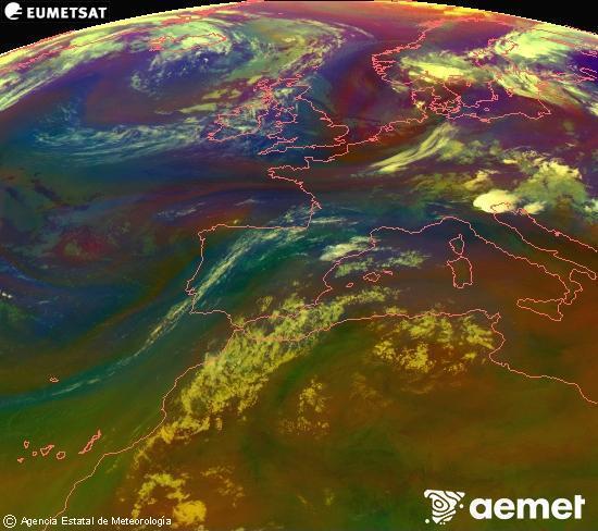 RGB composition where several channels of satellite Meteosat operational in 0� N 0� W are mixed, providing air mass and cloudiness features.&nbsp;Sunday, 19 July  2026 01:00