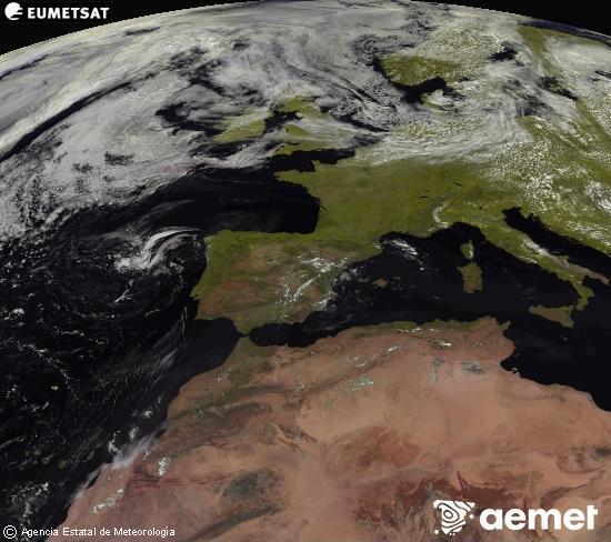 Esta imagen se genera utilizando informaci�n de los canales visibles del sat�lite METEOSAT perteneciente a la segunda generaci�n de sat�lites Meteosat (MSG). Por ese motivo, s�lo hay informaci�n en la zona iluminada por el sol. Adem�s, los canales han sido normalizados para que el brillo no dependa de la posici�n del sol.&nbsp;mi�rcoles, 22 julio 2026 a las 13:00
