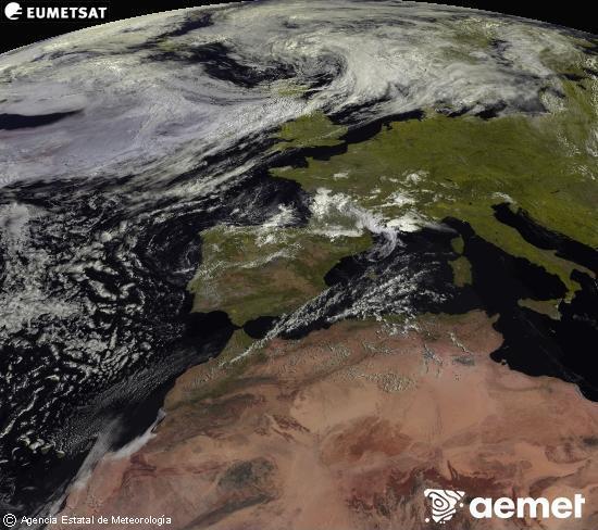 Aquesta imatge es genera utilitzant informaci� dels canals visibles del sat�l�lit METEOSAT, que pertany a la segona generaci� de sat�l�lits Meteosat (MSG). Per aquest motiu, nom�s hi ha informaci� en la zona il�luminada pel sol. A m�s, els canals han sigut normalitzats perqu� la lluentor no depenga de la posici� del sol.&nbsp;dissabte, 25 de juliol  2026 11:00