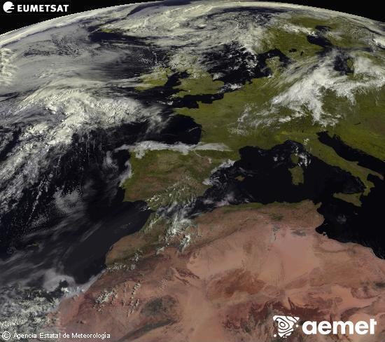 Esta imagen se genera utilizando informaci�n de los canales visibles del sat�lite METEOSAT perteneciente a la segunda generaci�n de sat�lites Meteosat (MSG). Por ese motivo, s�lo hay informaci�n en la zona iluminada por el sol. Adem�s, los canales han sido normalizados para que el brillo no dependa de la posici�n del sol.&nbsp;s�bado, 01 agosto 2026 a las 10:00