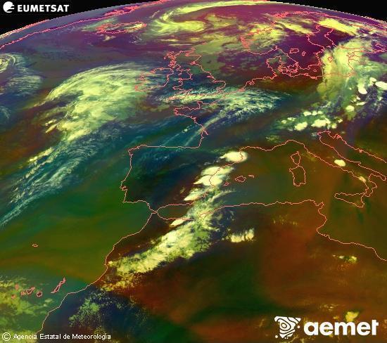 Composici� RGB en la qual es barregen diversos canals del sat�l�lit Meteosat operacional en 0�N 0�W, que ens d�na una idea de les caracter�stiques de les masses d'aire i de la nuvolositat.&nbsp;dissabte, 1 d?agost  2026 19:00