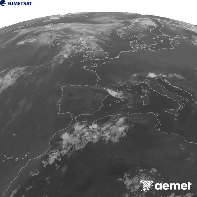 Irudi hau METEOSAT-12 satelitearen 10.5 �m Infragorri kanaleko informazioa erabiliz sortzen da, Meteosat (MTG) sateliteen hirugarren belaunaldikoa. Irudiak giza begiaren pertzepzioaren antz handiagoa izan dezan, grisen eskala alderantzizkoa da. Ordu horiek penintsulari dagozkio (ordubete gutxiago Kanariar Uharteetan).&nbsp;asteazkena, 2026ko abuztuak 12, ordua: 00:00